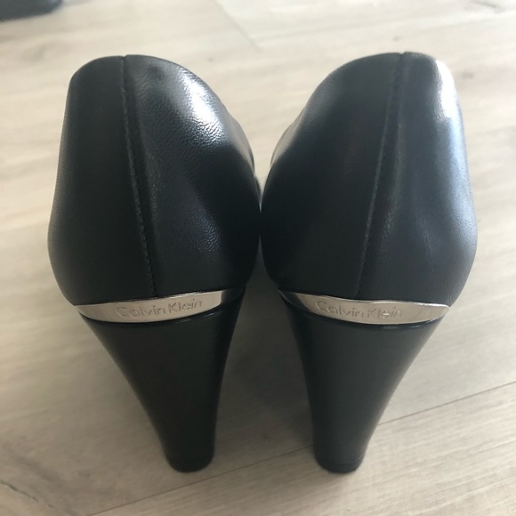 Black Calvin Klein Wedges - Picture 3 of 7